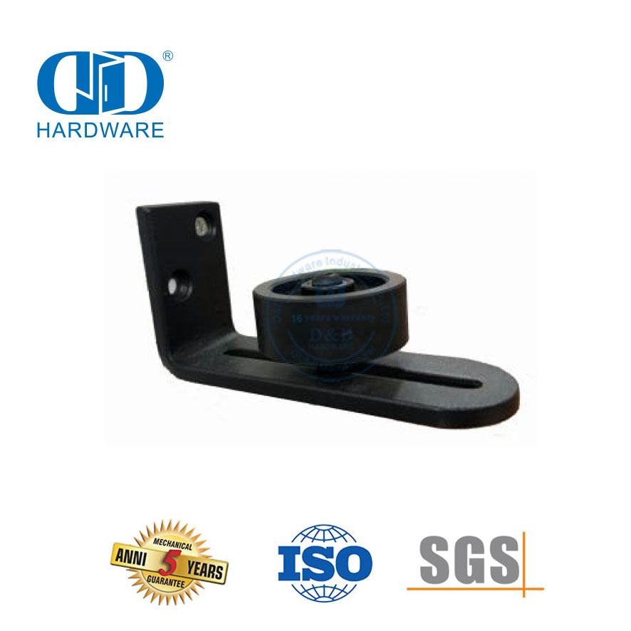 Universelle schwarze verstellbare Scheunentor-Rollenführung aus Edelstahl für den unteren Boden, verdeckte Scheunentor-Hardware-DDBD082